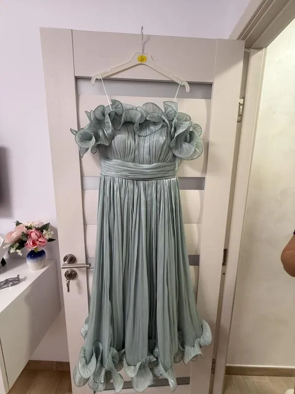 Rochie de ocazie Trendyol EU 40 | Verde mentă, Midi, Bretele subțiri