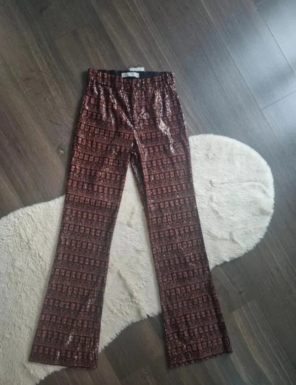 Pantaloni Zara S | Burgundy, Lungi, Flared (Evazați) fit - Image 6