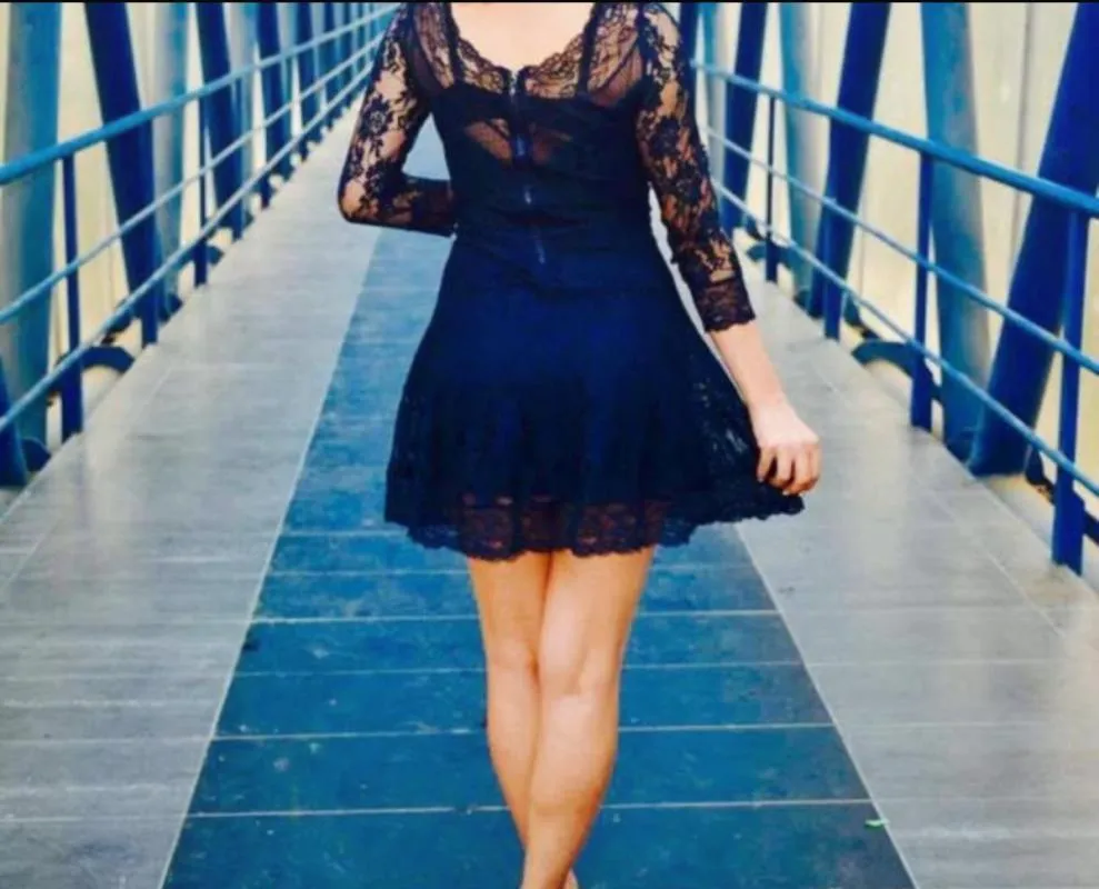 Rochie de ocazie Bershka M | Bleumarin, Mini, Mânecă trei sferturi, Floral & Tropical - Image 4