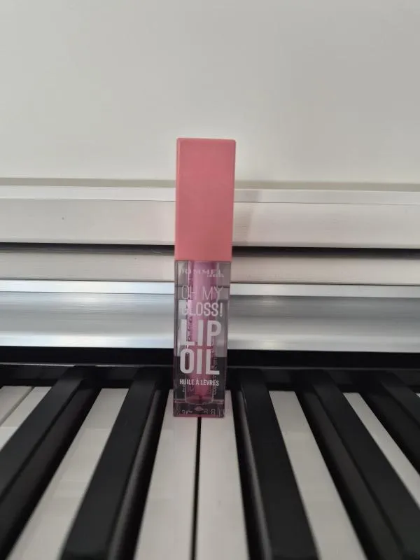 Ulei de buze Oh My Gloss 001 Pink Flush 4.5 ml Rimmel London - Image 3