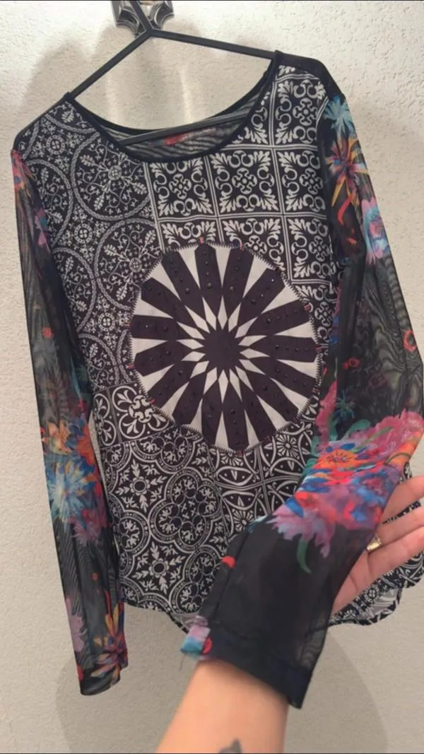 Bluză Desigual EU 36 | Multicolor, Normal, Mânecă lungă, Abstract & Color Block, Design asimetric