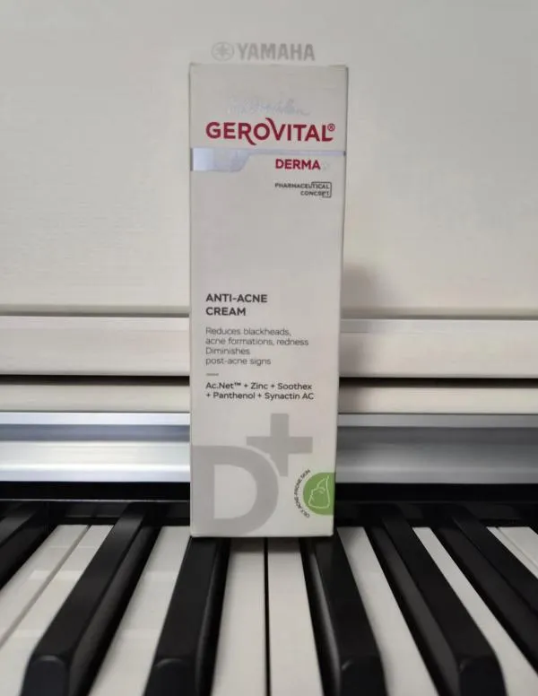 Cremă antiacneică Gerovital H3 Derma+ - Image 3