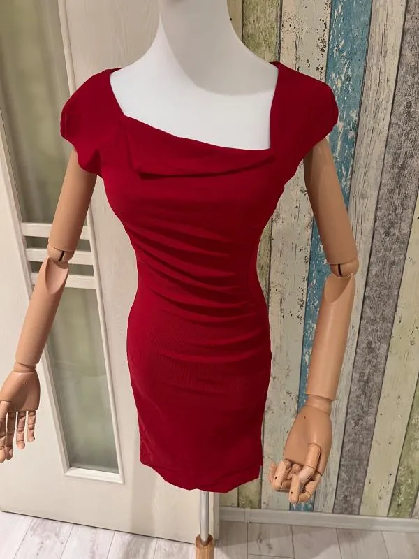 Rochie mulată Rinascimento S | Roșu, Mini, Fără mâneci - Image 7