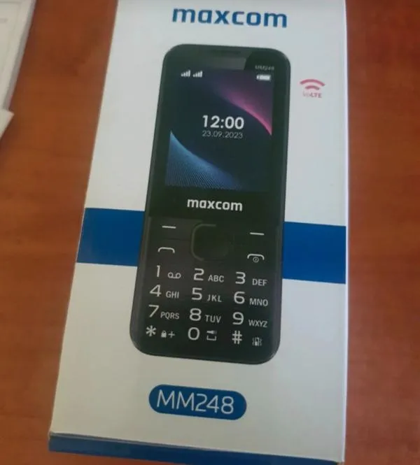 Telefon maxcom