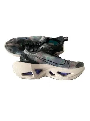 Sneakers Nike EU 44 | Mov, Logo