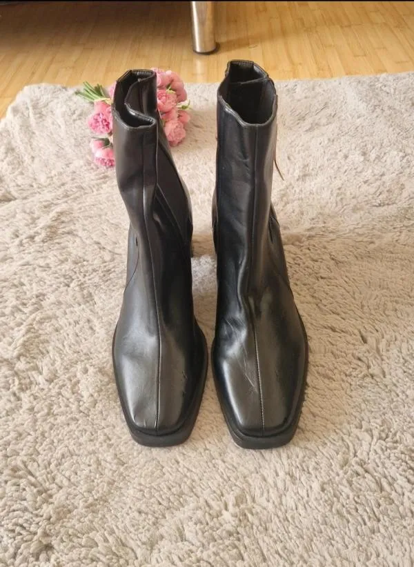 Ghete Bershka EU 39 | Negru - Image 2