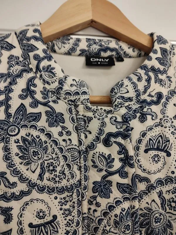 Geacă matlasată Only L | Albastru, Fără glugă, Oriental & Paisley, Poliester - Image 8