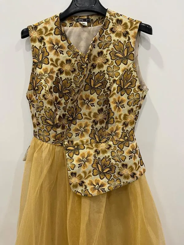Rochie de ocazie Effect EU 38 | Auriu, Midi, Fără mâneci, Floral & Tropical, Design petrecut - Image 5