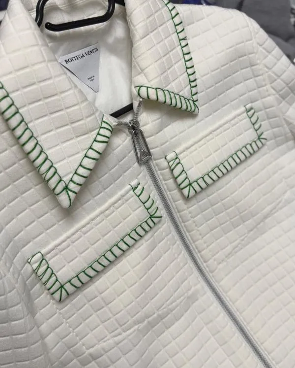 Jachetă Bottega Veneta EU 42 | Alb, Fără glugă, Monocrom, Poliamidă - Image 3