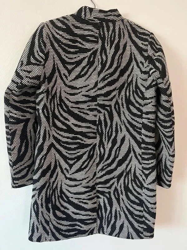 Pardesiu H&M EU 40 | Negru, Fără glugă, Abstract & Color Block - Image 4