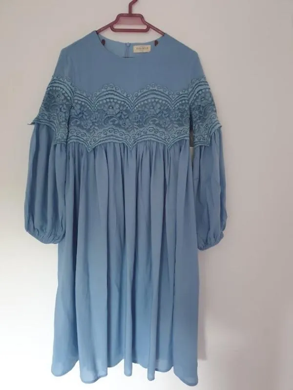 Rochie de ocazie Aura Bella S | Bleu, Midi, Mânecă lungă, Monocrom, Dantelă - Image 3