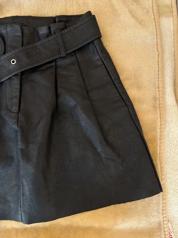 Fustă din piele Zara XS | Negru, Mini, Talie înaltă, Piele ecologică - Image 5