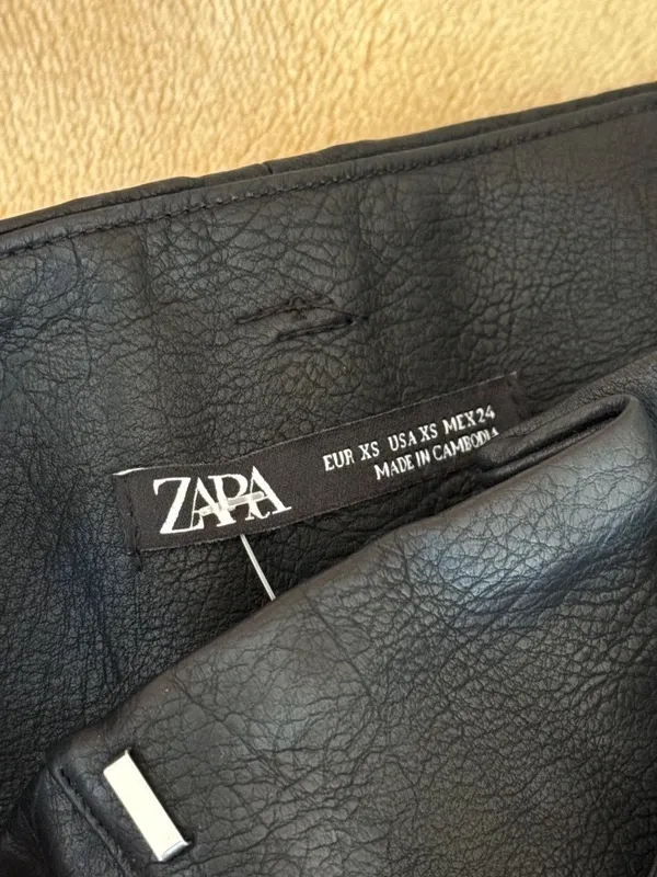 Fustă din piele Zara XS | Negru, Mini, Talie înaltă, Piele ecologică - Image 7