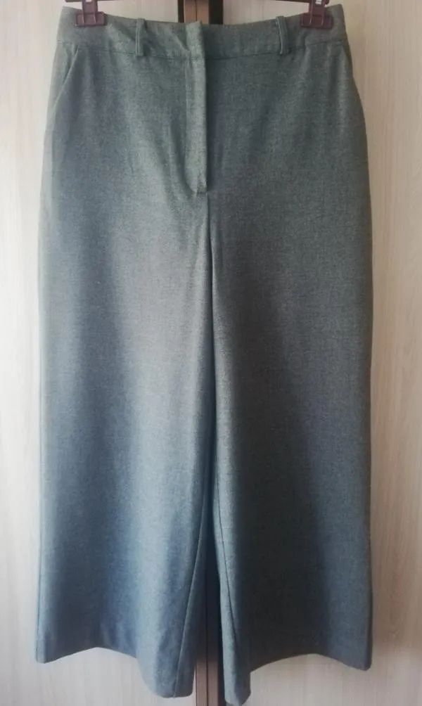 Pantaloni Reserved EU 38 | Gri, Lungi, Talie medie, Wide Leg fit, Monocrom, Poliester - Image 4