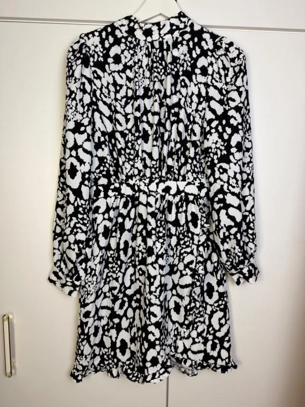 Rochie de seară Michelle Keegan EU 36 | Negru, Mini, Mânecă lungă, Floral & Tropical, Volane - Image 2
