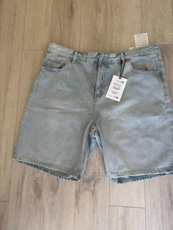 Blugi Pull&Bear EU 48 | Bleu, Scurți, Talie medie, Regular (Standard) fit, Clasici  Simpli - Image 4
