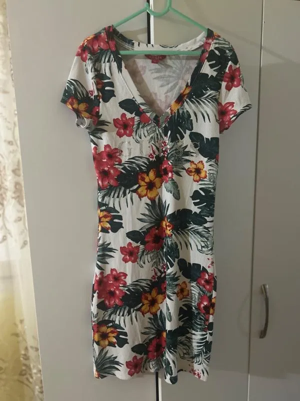 Rochie de vară Guess S | Multicolor, Mini, Mânecă scurtă, Floral & Tropical, Pietre decorative - Image 2