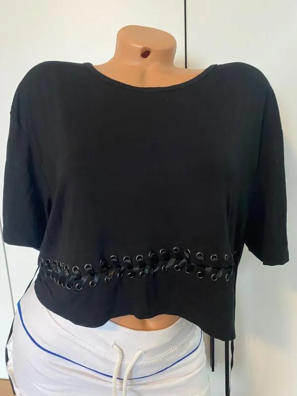 Top cropped Killstar L | Negru, Cropped (Scurt), Relaxed  Lejer fit - Image 7