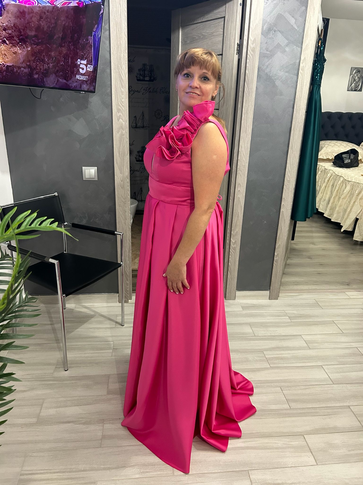 Rochie de ocazie Temu M | Fuchsia, Maxi, Fără mâneci, Curvy, Volane - Image 3