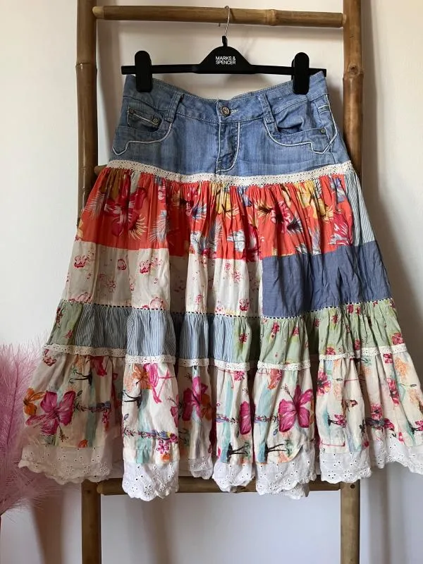 Fustă cloș M | Multicolor, Midi, Talie medie, Cloș fit, Floral & Tropical, Volane, Bumbac