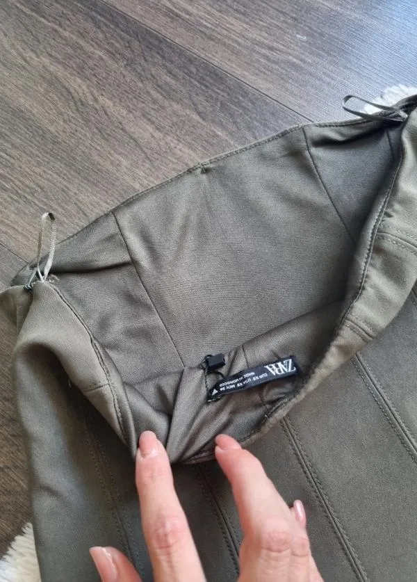 Rochie de seară Zara XS | Khaki, Midi, Cu umerii goi - Image 5