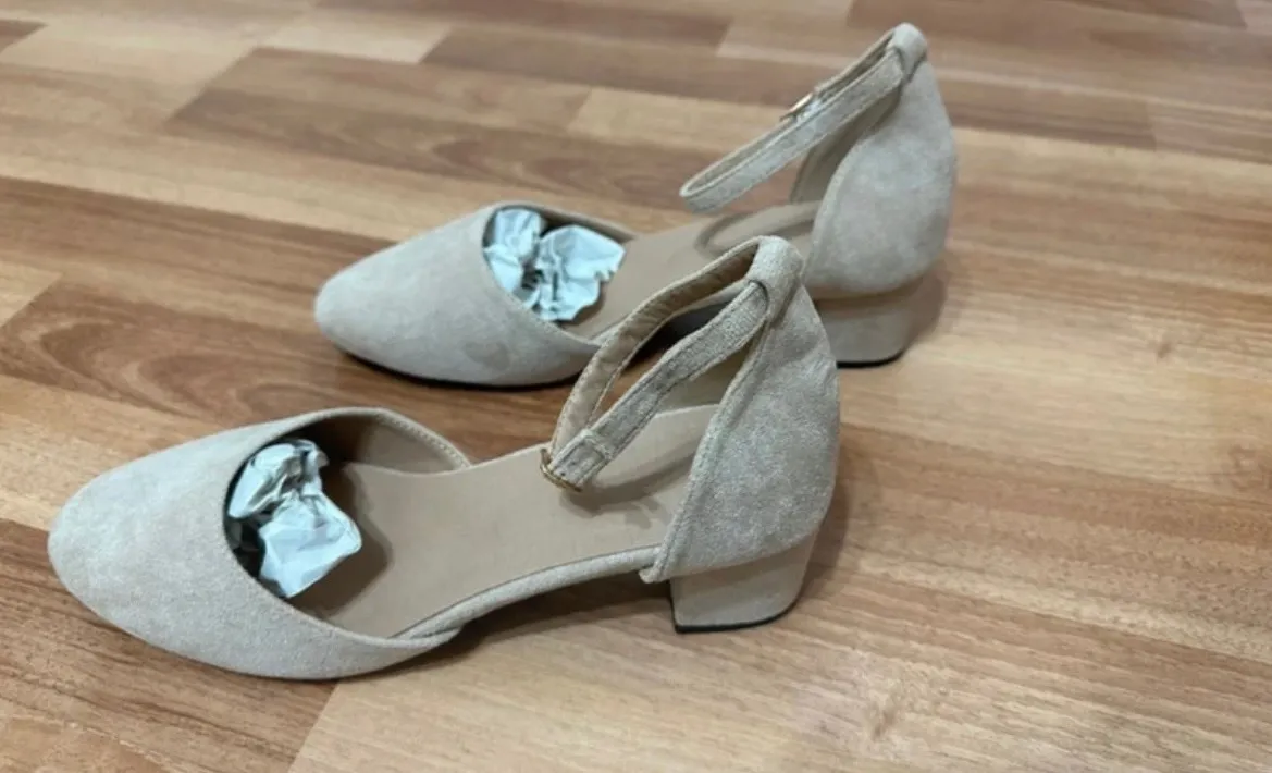 Pantofi cu toc mic gros baretă Trendyol EU 40 | Bej - Image 4