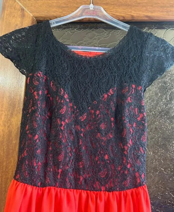 Rochie de seară XS | Roșu, Maxi, Mânecă scurtă, Dantelă - Image 3