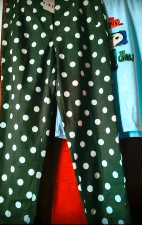 Pantaloni Zara L | Verde, Lungi, Talie înaltă, Regular (Standard) fit, Chino, Buline & Imprimeuri mici, In - Image 6