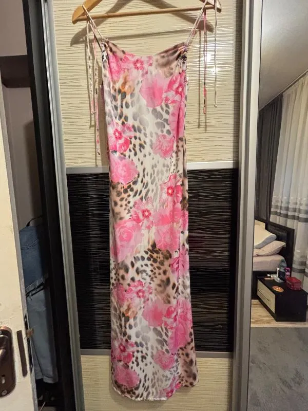 Rochie de seară Bershka M | Multicolor, Midi, Bretele subțiri, Animal print - Image 2