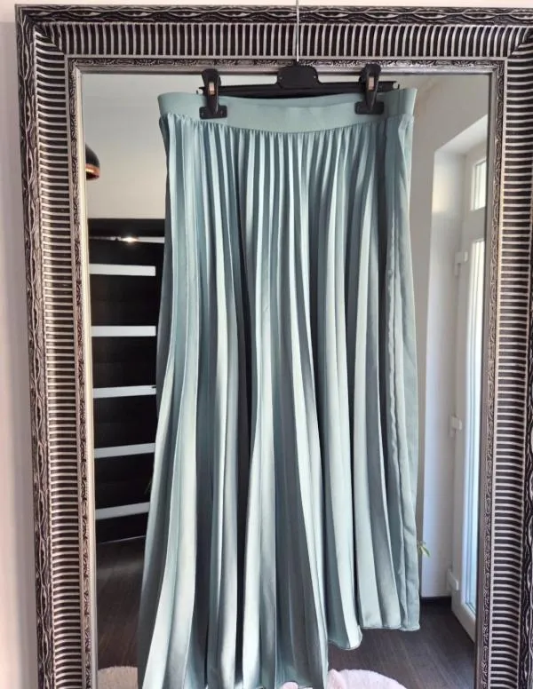 Fustă Zara XL | Bleu, Midi, Talie medie, Asimetrică fit, Pliuri - Image 3