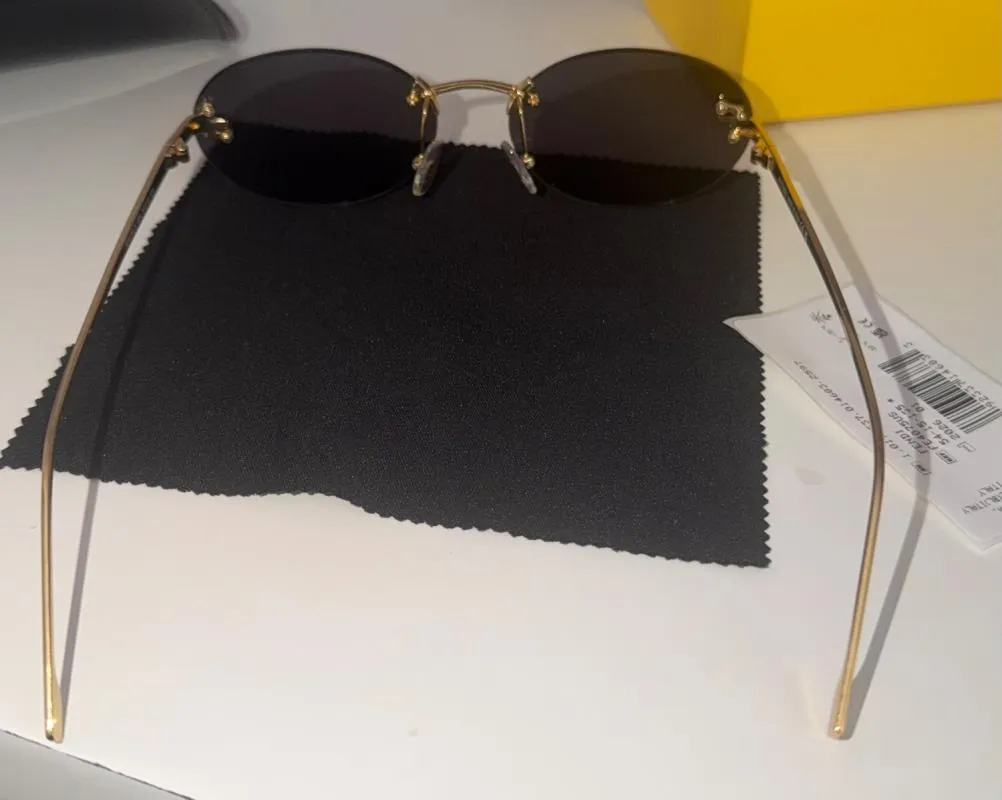 Ochelari de soare Fendi | Negru - Image 3