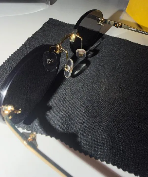 Ochelari de soare Fendi | Negru - Image 5