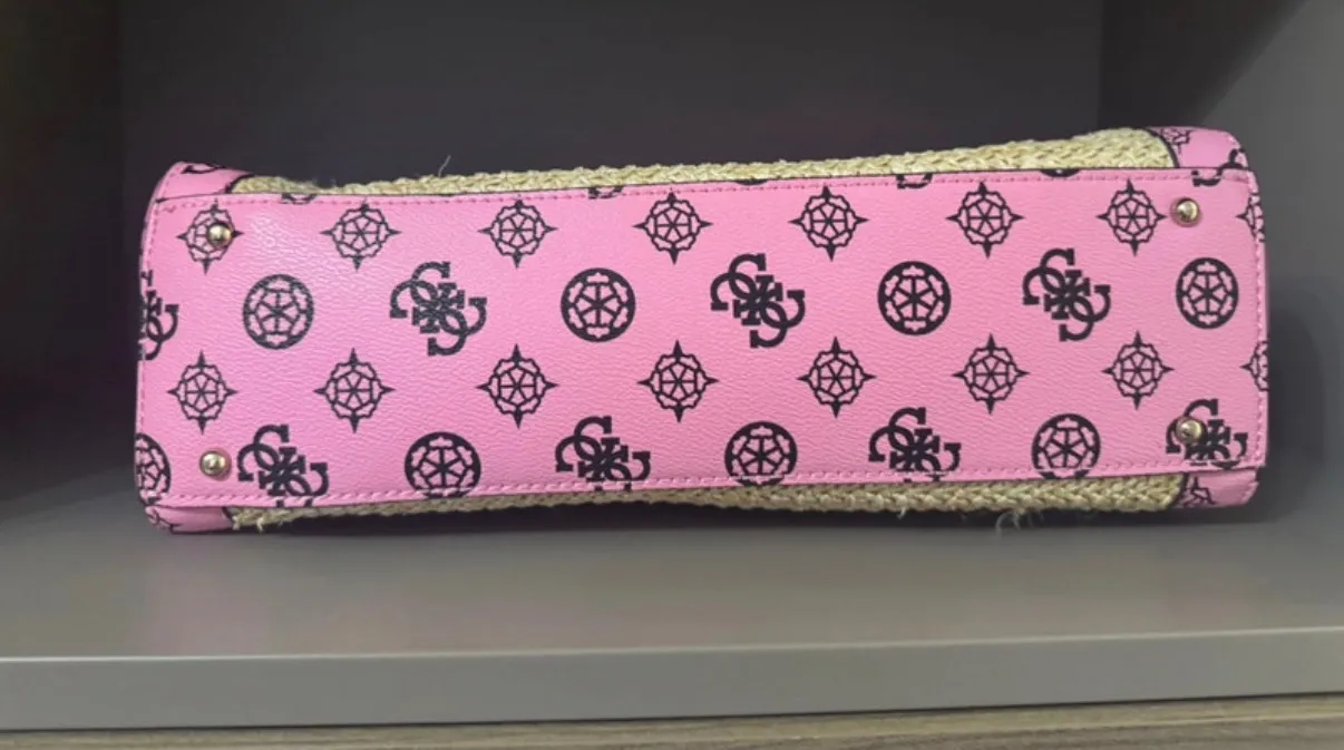 Geantă de umăr Guess | Fuchsia - Image 10