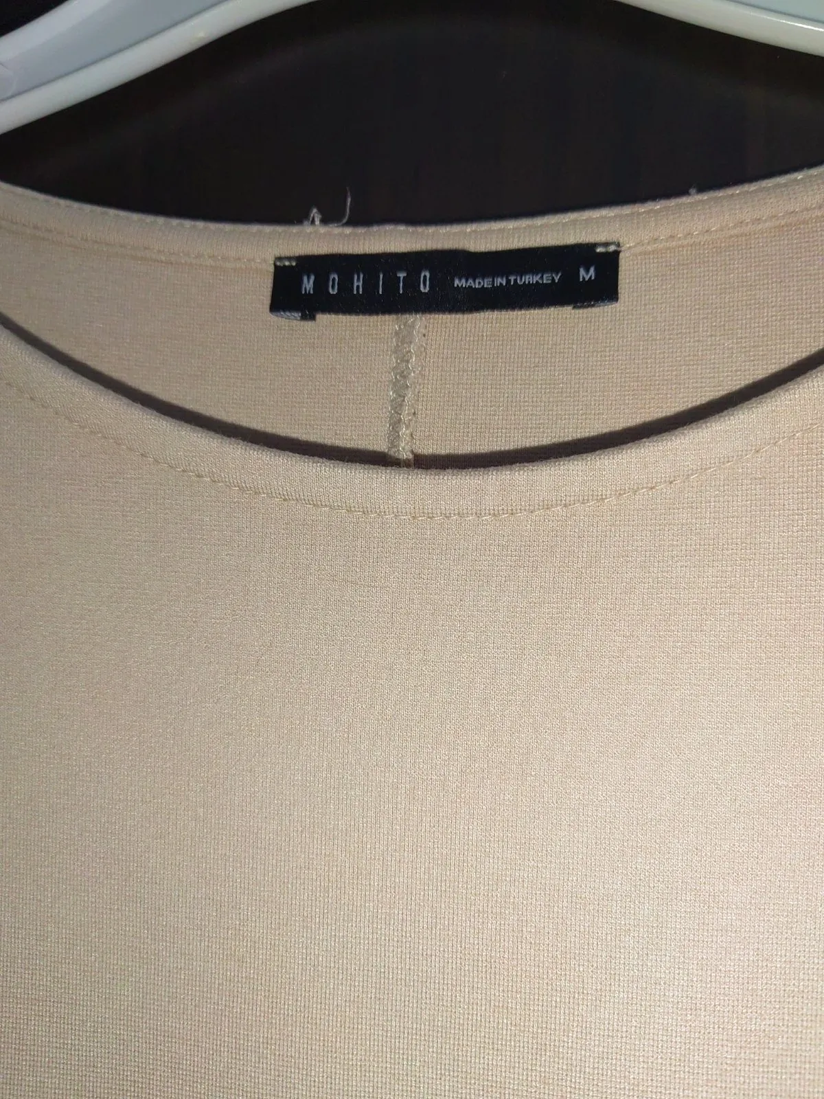 Rochie dreaptă Mohito M | Bej, Midi, Mânecă scurtă, Monocrom, Vâscoză - Image 4