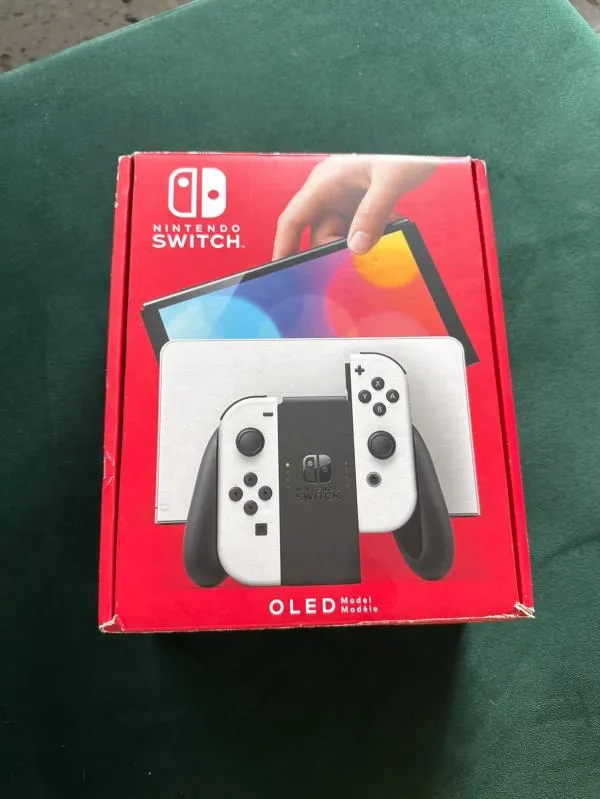 Consolă Nintendo Switch - Image 2