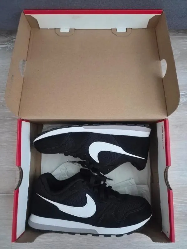 Sneakers Low Nike EU 37.5 | Negru - Image 3