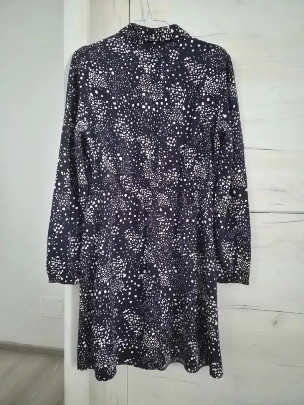 Rochie tip cămașă Primark EU 40 | Bleumarin, Mini, Mânecă lungă, Buline & Imprimeuri mici, Vâscoză - Image 2
