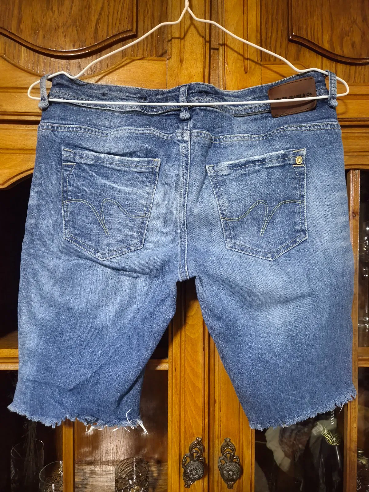 Blugi scurți slim fit Staff Jeans & Co. EU 28 | Albastru, Talie medie, Monocrom, Franjurați   Tăiați jos - Image 2