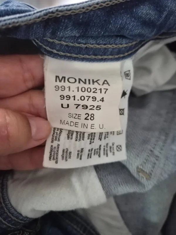Blugi scurți slim fit Staff Jeans & Co. EU 28 | Albastru, Talie medie, Monocrom, Franjurați   Tăiați jos - Image 6