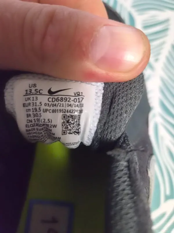Sneakers Nike Băieți 31 | Negru - Image 5