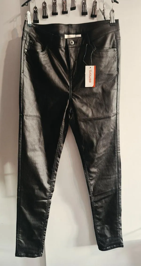 Pantaloni skinny fit Esmara EU 42 | Negru, Lungi, Talie înaltă, Clasici Casual, Monocrom, Vâscoză - Image 2