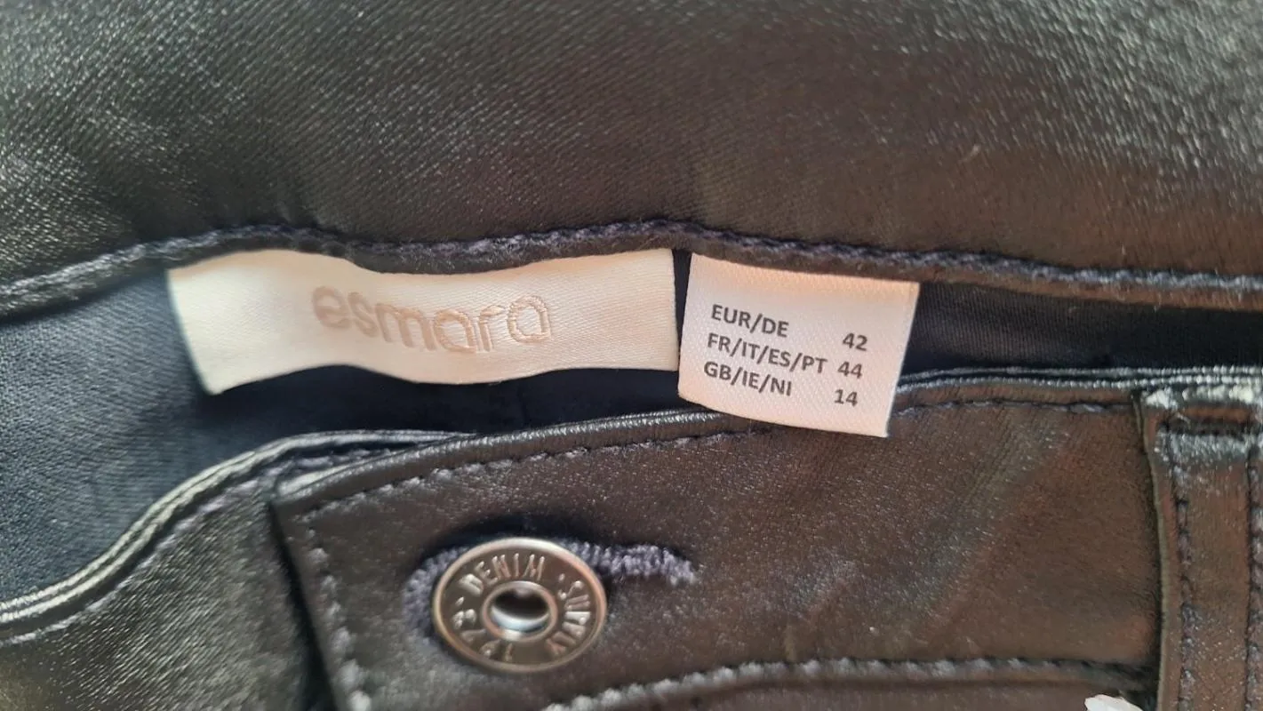 Pantaloni skinny fit Esmara EU 42 | Negru, Lungi, Talie înaltă, Clasici Casual, Monocrom, Vâscoză - Image 4