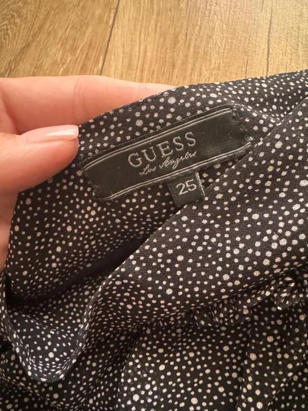 Fustă Mini Guess S | Negru, Talie înaltă, Cu volane fit, Buline & Imprimeuri mici, Poliester - Image 3