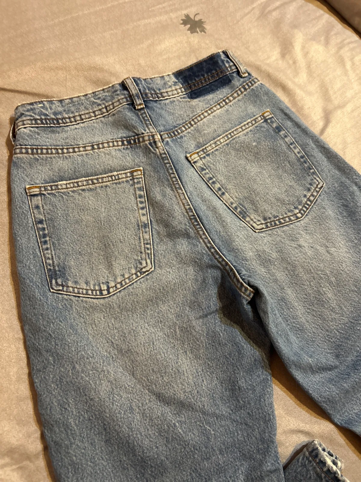 Blugi Mom fit Zara EU 36 | Albastru, Lungi, Talie înaltă, Clasici   Simpli - Image 3