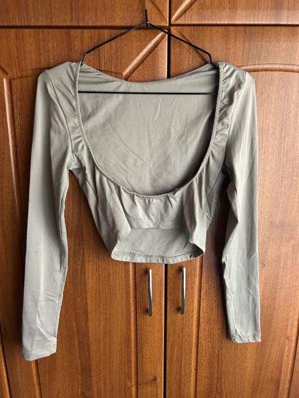 Bluză Cropped (Scurt) Bershka S | Khaki, Mânecă lungă, Mulat   Cambrat fit, Poliamidă - Image 2