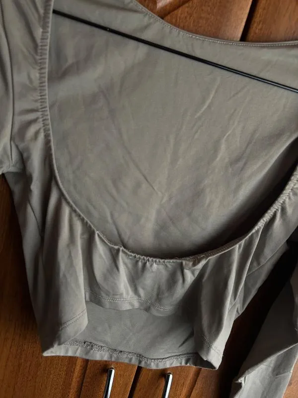 Bluză Cropped (Scurt) Bershka S | Khaki, Mânecă lungă, Mulat   Cambrat fit, Poliamidă - Image 4