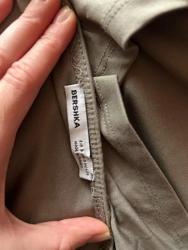 Bluză Cropped (Scurt) Bershka S | Khaki, Mânecă lungă, Mulat   Cambrat fit, Poliamidă - Image 5