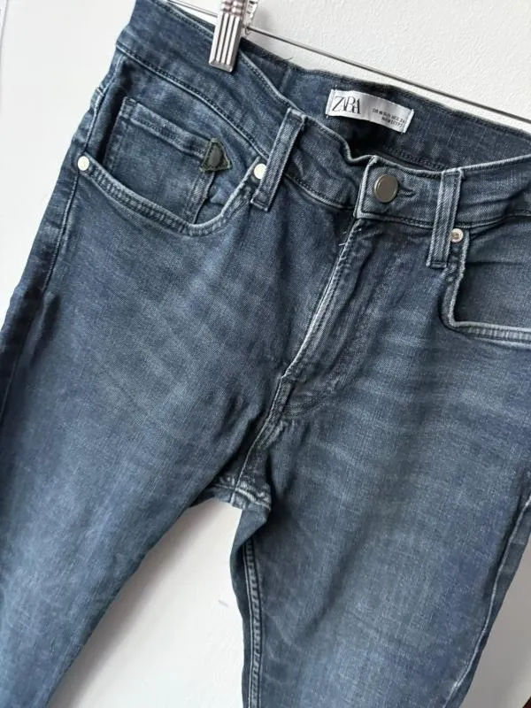 Blugi Zara L | Bleumarin, Lungi, Talie înaltă, Regular (Standard) fit, Prespălați Cu umbre - Image 3