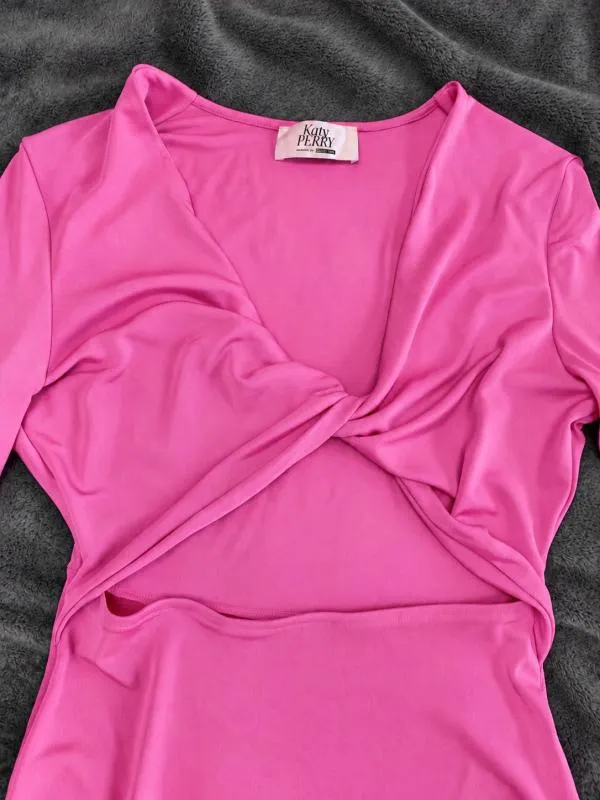 Rochie mulată Midi Katy Perry x ABOUT YOU M | Roz, Mânecă lungă, Cu decupaje, Poliester - Image 9