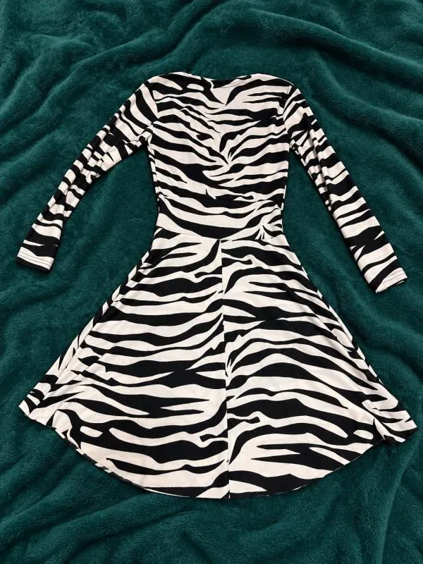 Rochie casual Mini Caliente S | Alb, Mânecă lungă, Animal print, Poliester - Image 2